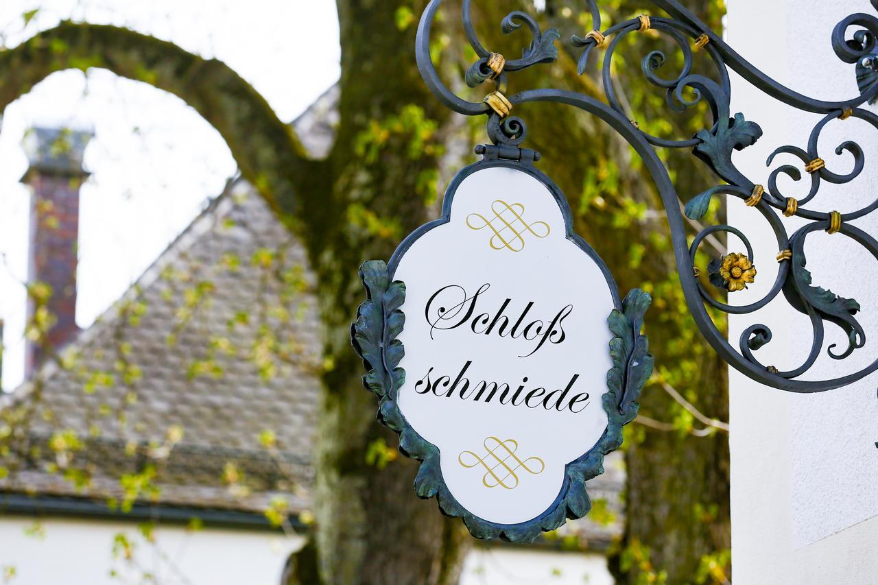 Hotel Zur Schloss-Schmiede Kuhbach  Ngoại thất bức ảnh
